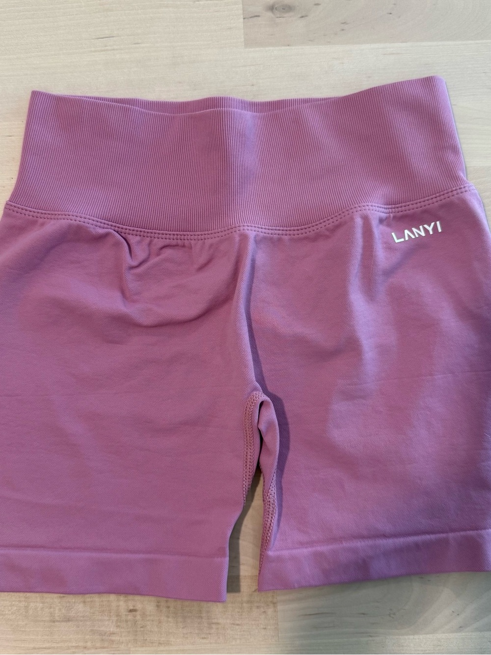 DFYNE LANYI Shorts